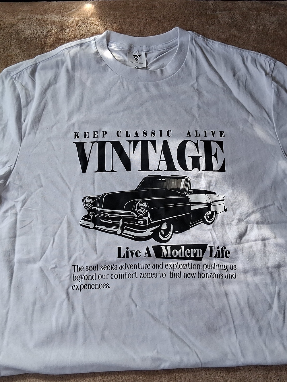 Vintage Car Graphic Tee - White XL NWOT